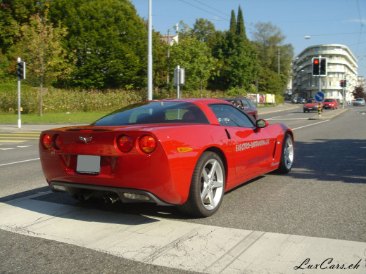 77547 (a): :1600x1200